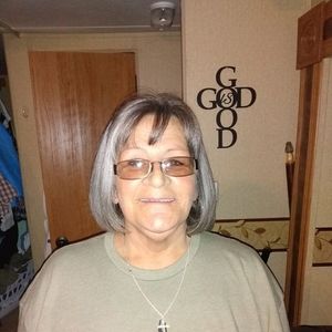 Meet your Posher, Lori